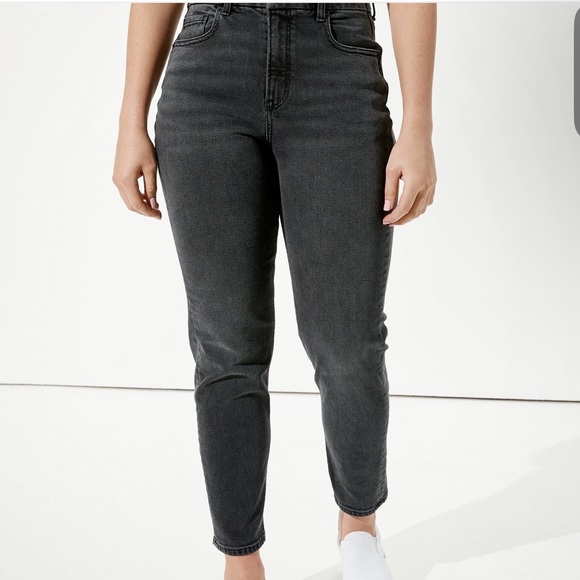COPY - AE American eagle Stretch Curvy Mom Jean - Picture 1 of 2